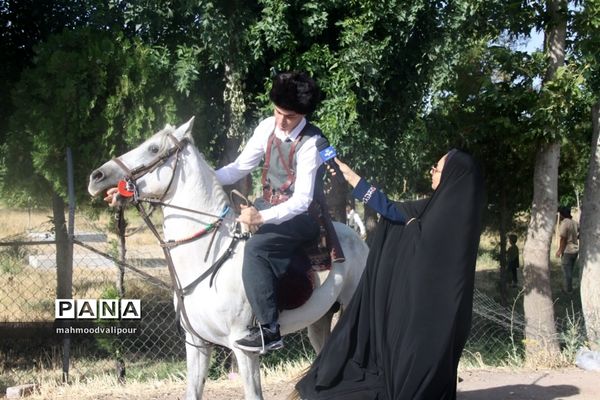 جشنواره بازی‌های بومی محلی دانش‌آموزان مدارس عشایری استان قزوین