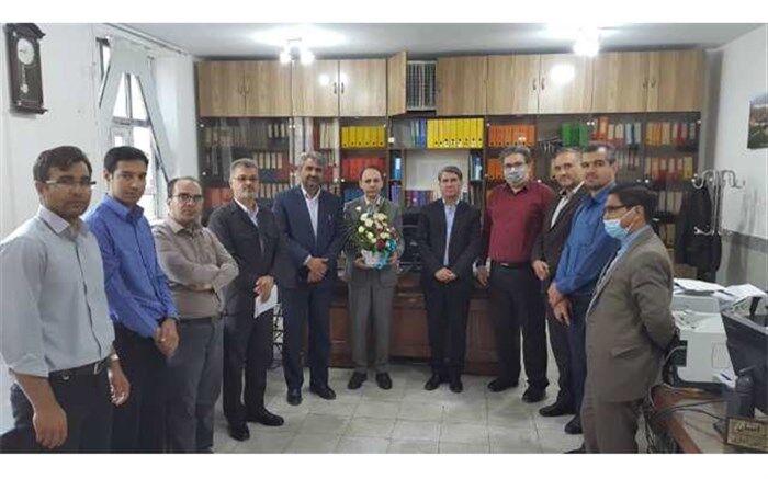 تجلیل از کارکنان نمونه آموزش و پرورش نیشابور‌