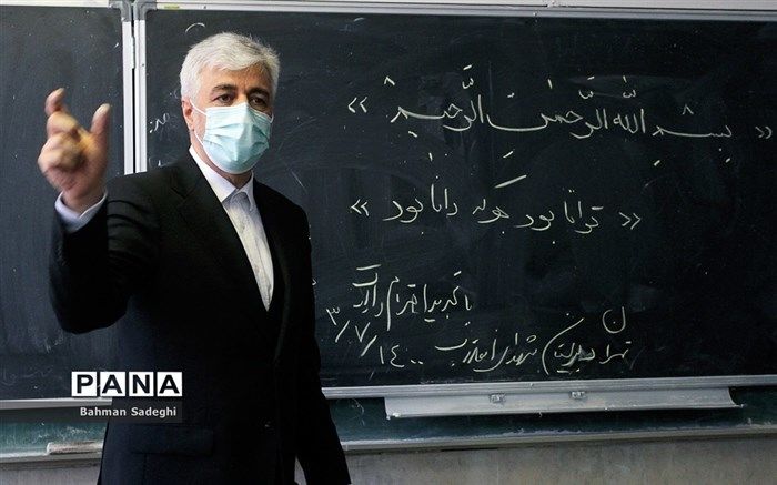 المپیادهای ورزشی با همکاری وزارت آموزش و پرورش برگزار می‌شود