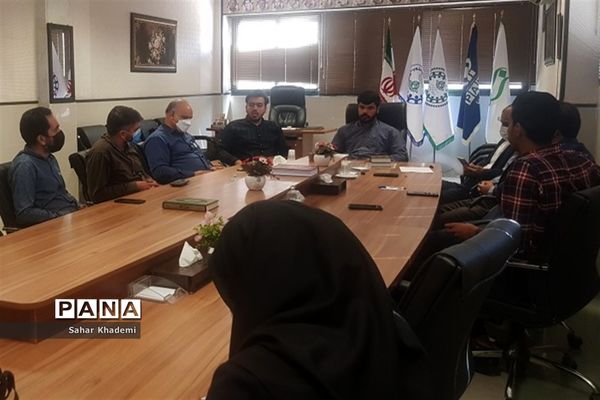 تکریم و معارفه سرپرست معاونت اداری مالی سازمان دانش‌آموزی فارس