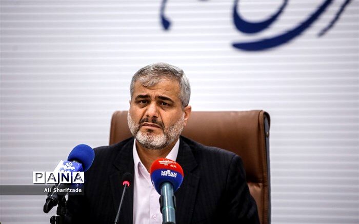 تشکیل پرونده قضایی درخصوص خشک‌شدن درختان خیابان ولیعصر(عج)