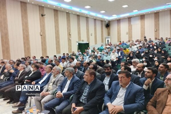 مراسم معارفه سرپرست جدید آموزش و پرورش شهرستان کاشان