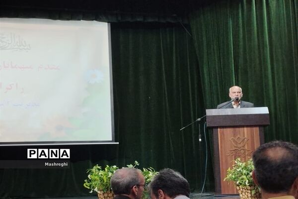مراسم معارفه سرپرست جدید آموزش و پرورش شهرستان کاشان
