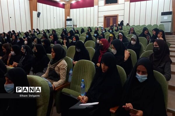 نشست « زینبیان بسوی ظهور» در شوشتر