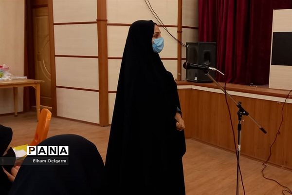 نشست « زینبیان بسوی ظهور» در شوشتر