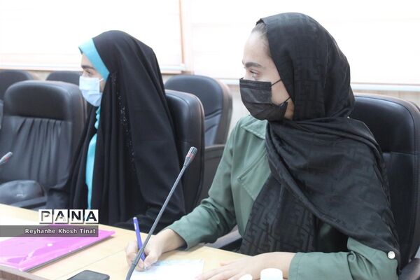 جلسه دانش‌آموزان مجلس دانش آموزی شهر تهران