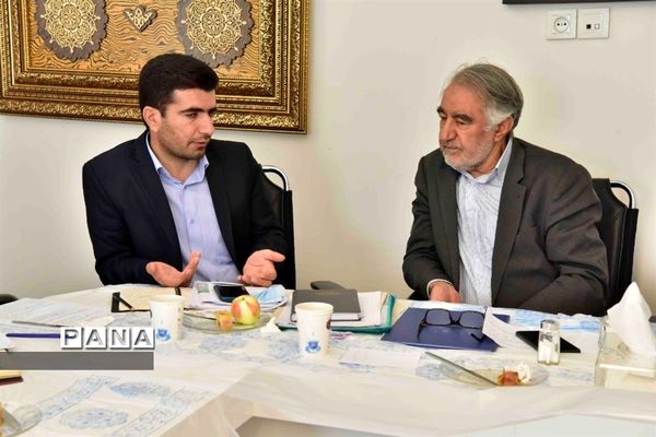 نذر تخصص و غربالگری دانش‌آموزان