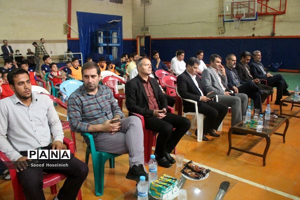 آیین بهره‌برداری از زمین ساحلی آموزشگاه محمدی کاشانی قم