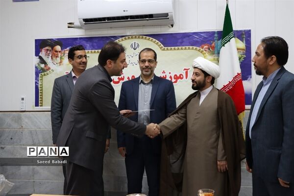 انتصاب معاون جدید پرورشی و تربیت‌بدنی ناحیه یک قم