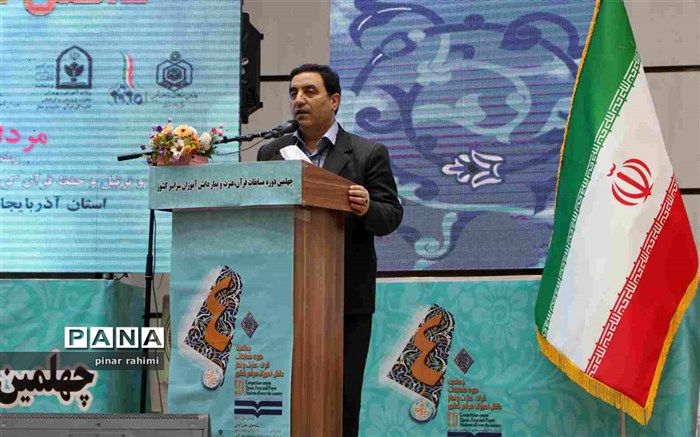 آموزش و پرورش باید مسائل دینی را نیز پیگیر باشد