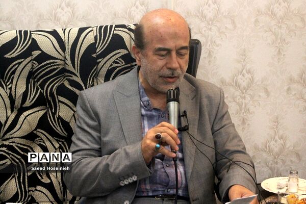نخستین آیین تکریم «یک عمر نوکری» در قم