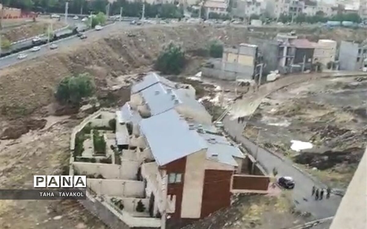 بارش باران سیل‌آسا در تهران، تا چند ساعت دیگر