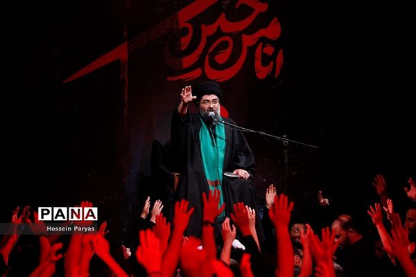 عزاداری شب سوم محرم در امام‌زاده صالح(ع)