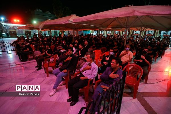 عزاداری شب سوم محرم در امام‌زاده صالح(ع)