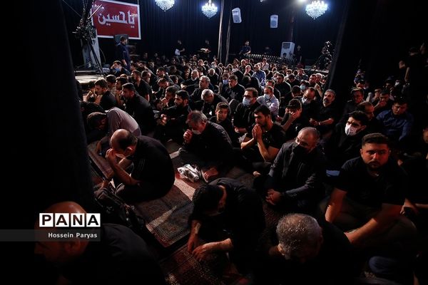 عزاداری شب سوم محرم در امام‌زاده صالح(ع)