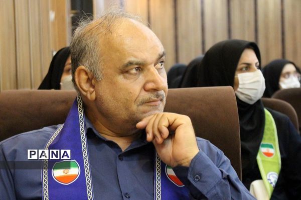 بازدید مسئولان سازمان دانش‌آموزی استان فارس از روند برگزاری همایش دختران بانوی بهشت