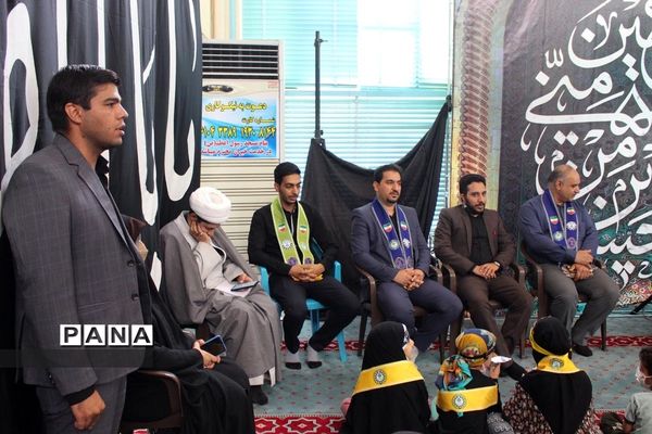 بازدید مسئولان سازمان دانش‌آموزی استان فارس از روند برگزاری همایش دختران بانوی بهشت