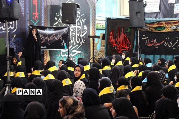 بازدید مسئولان سازمان دانش‌آموزی استان فارس از روند برگزاری همایش دختران بانوی بهشت