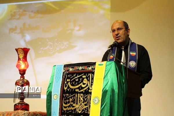 بازدید مسئولان سازمان دانش‌آموزی استان فارس از روند برگزاری همایش دختران بانوی بهشت