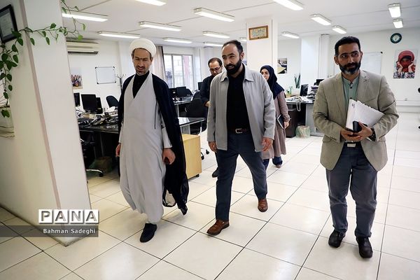 بازدید عضو کمیسیون آموزش و تحقیقات مجلس شورای اسلامی از خبرگزاری پانا
