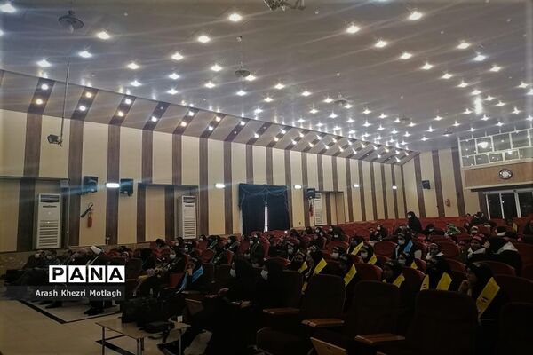 برگزاری نخستین همایش دختران بانوی بهشت ویژه دانش‌آموزان دختر عضو سازمان دانش‌آموزی  در کازرون