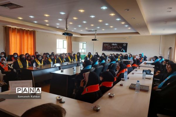 برگزاری همایش دختران بانوی بهشت ویژه دانش‌آموزان عضو سازمان دانش‌آموزی درشهرستان ارژن