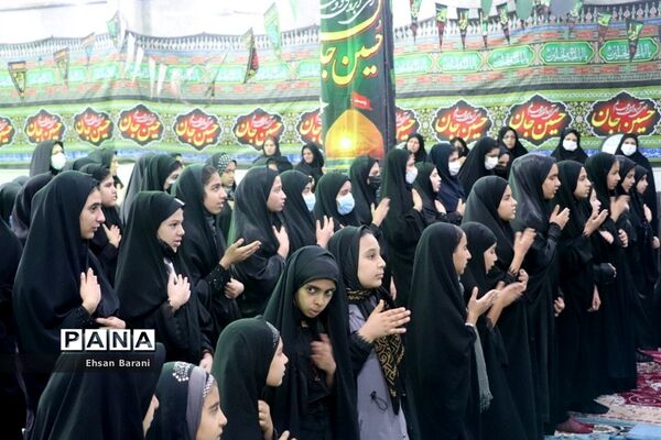 برگزاری همایش دختران بانوی بهشت ویژه دانش‌آموزان عضو سازمان دانش‌آموزی درپاسارگاد