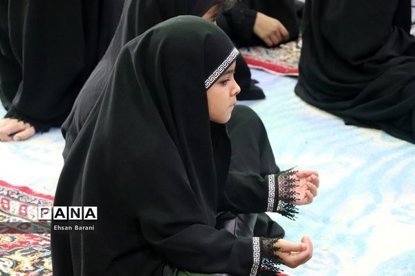 برگزاری همایش دختران بانوی بهشت ویژه دانش‌آموزان عضو سازمان دانش‌آموزی درپاسارگاد