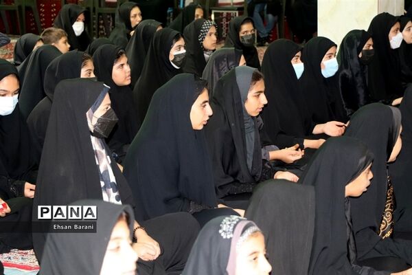 برگزاری همایش دختران بانوی بهشت ویژه دانش‌آموزان عضو سازمان دانش‌آموزی درپاسارگاد
