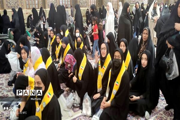 برگزاری همایش دختران بانوی بهشت ویژه دانش‌آموزان عضو سازمان دانش‌آموزی درناحیه 3 شیراز