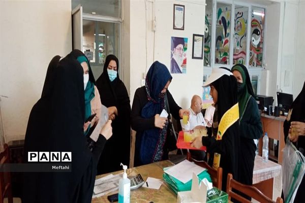 برگزاری همایش دختران بانوی بهشت ویژه دانش‌آموزان عضو سازمان دانش‌آموزی درناحیه 3 شیراز