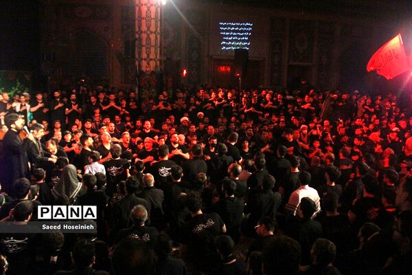 عزاداری شب چهارم محرم در مسجد مقدس جمکران