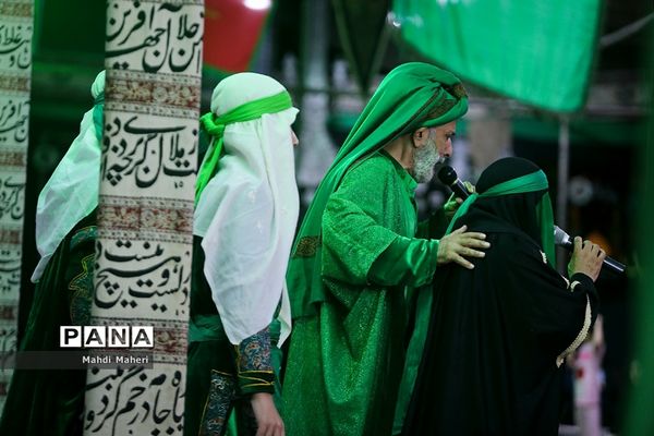 تعزیه‌خوانی حضرت فاطمه الزهرا‌(س) در تکیه شوفرها