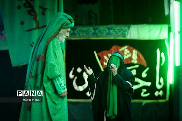 تعزیه‌خوانی حضرت فاطمه الزهرا‌(س) در تکیه شوفرها