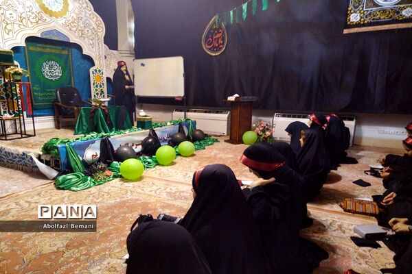 محفل دختران بهشتی در حرم حضرت معصومه(س)