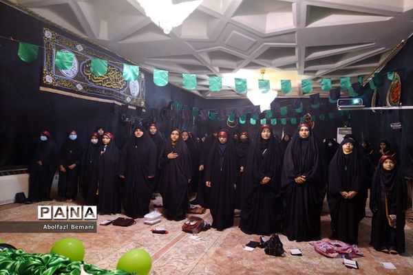 محفل دختران بهشتی در حرم حضرت معصومه(س)