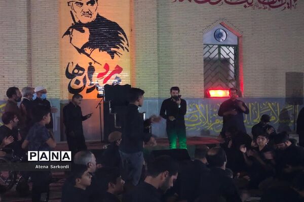 مراسم عزاداری دهه اول محرم در گلزار شهدای زابل