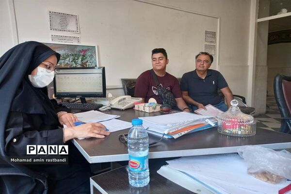 شروع فرایند هدایت تحصیلی جهت مشاوره دانش‌آموزان ورودی پایه دهم منطقه ۱۳