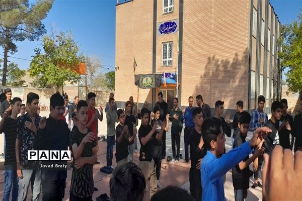 گردهمایی نوجوانان عاشورایی