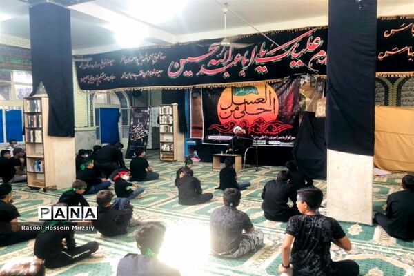 برگزاری دهمین سوگواره احلی من العسل نوجوانان حسینی در شهرستان بن