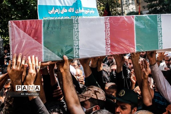 مراسم تشییع و تدفین پیکر شهید گمنام