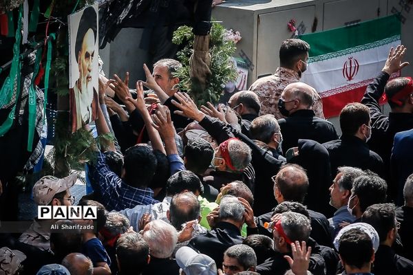 مراسم تشییع و تدفین پیکر شهید گمنام