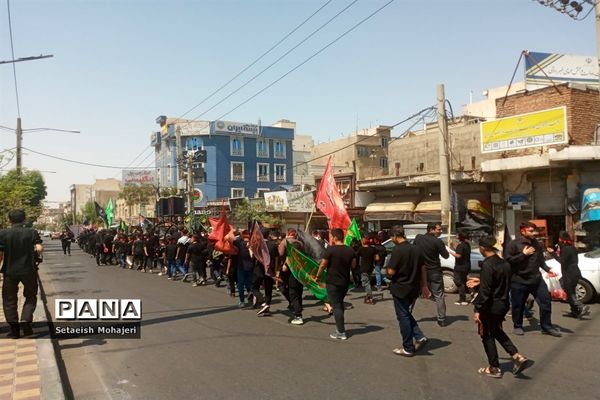 مراسم احلی من العسل در منطقه ۱۵