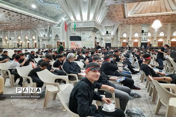 آیین سوگواره احلی من العسل در مرقد مطهر امام خمینی(ره)
