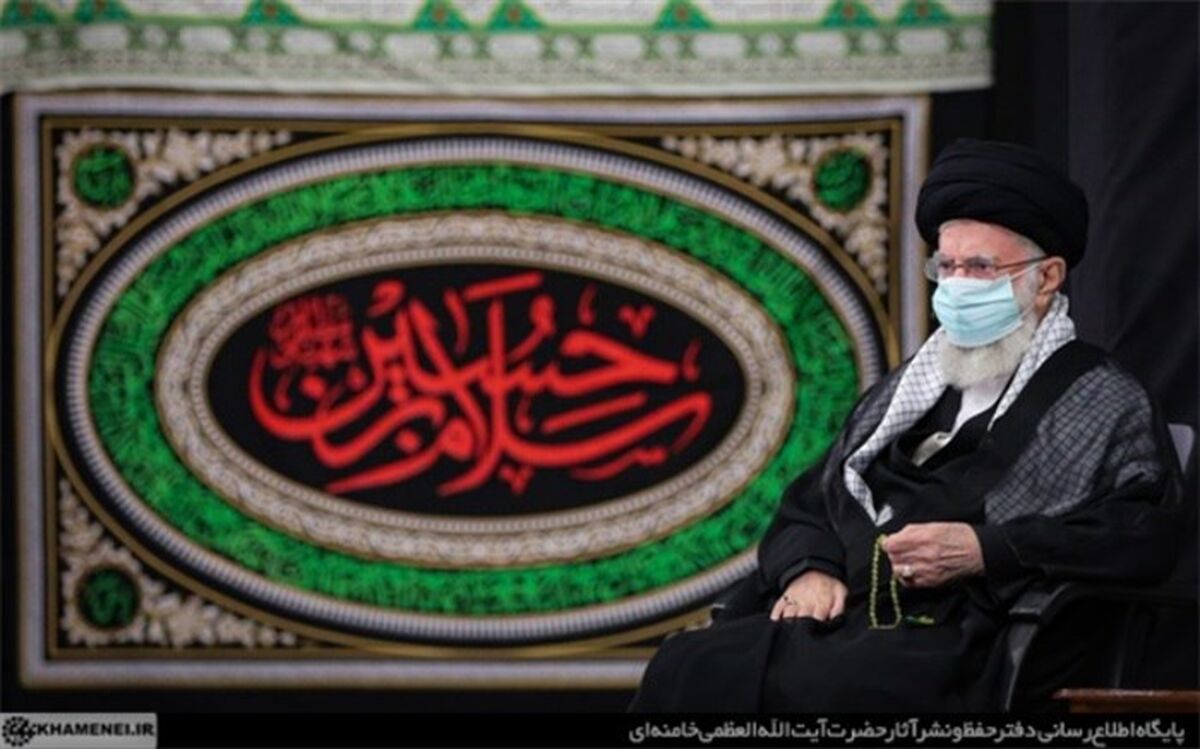 اولین شب مراسم عزاداری حضرت اباعبدالله‌ الحسین(ع) در حسینیه امام خمینی