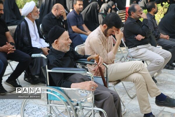 آیین آغاز نصب 222 تابلوی کوچه به نام شهدا در قم-1