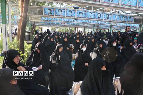 آیین آغاز نصب 222 تابلوی کوچه به نام شهدا در قم-1