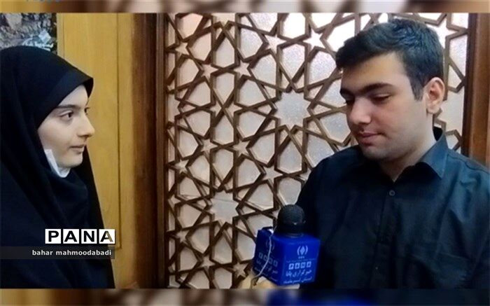 گفتگوی خبرنگار پانا با رتبه اول کنکور کرمانشاهی/فیلم