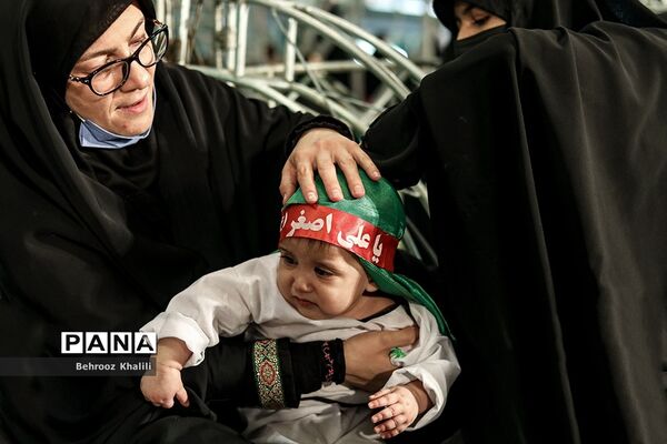 همایش شیرخوارگان حسینی در مصلی تهران