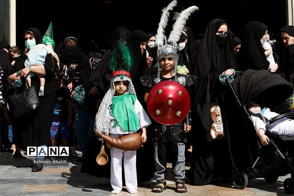 همایش شیرخوارگان حسینی در مصلی تهران